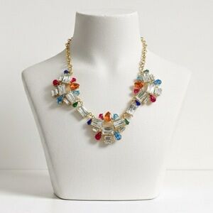 Jewel tone statement necklace comes in a pouch